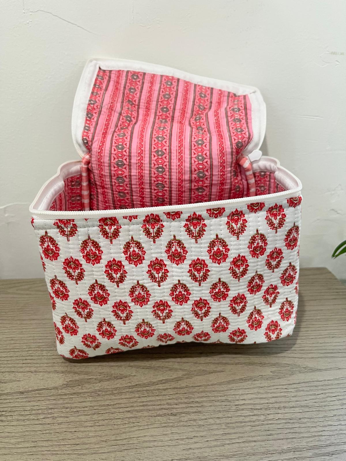 Classic Jaipuri Vintage White Print Vanity Bag