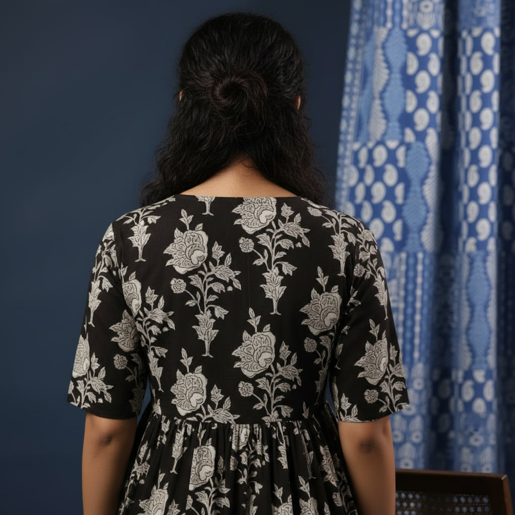 Kaali Gulshan Midi Dress